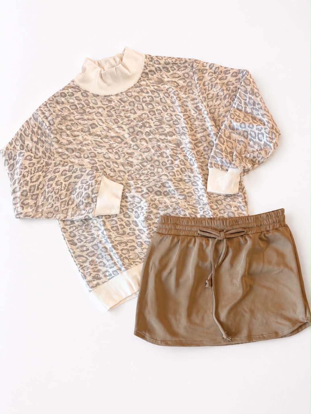 Ivory Leopard Mockneck