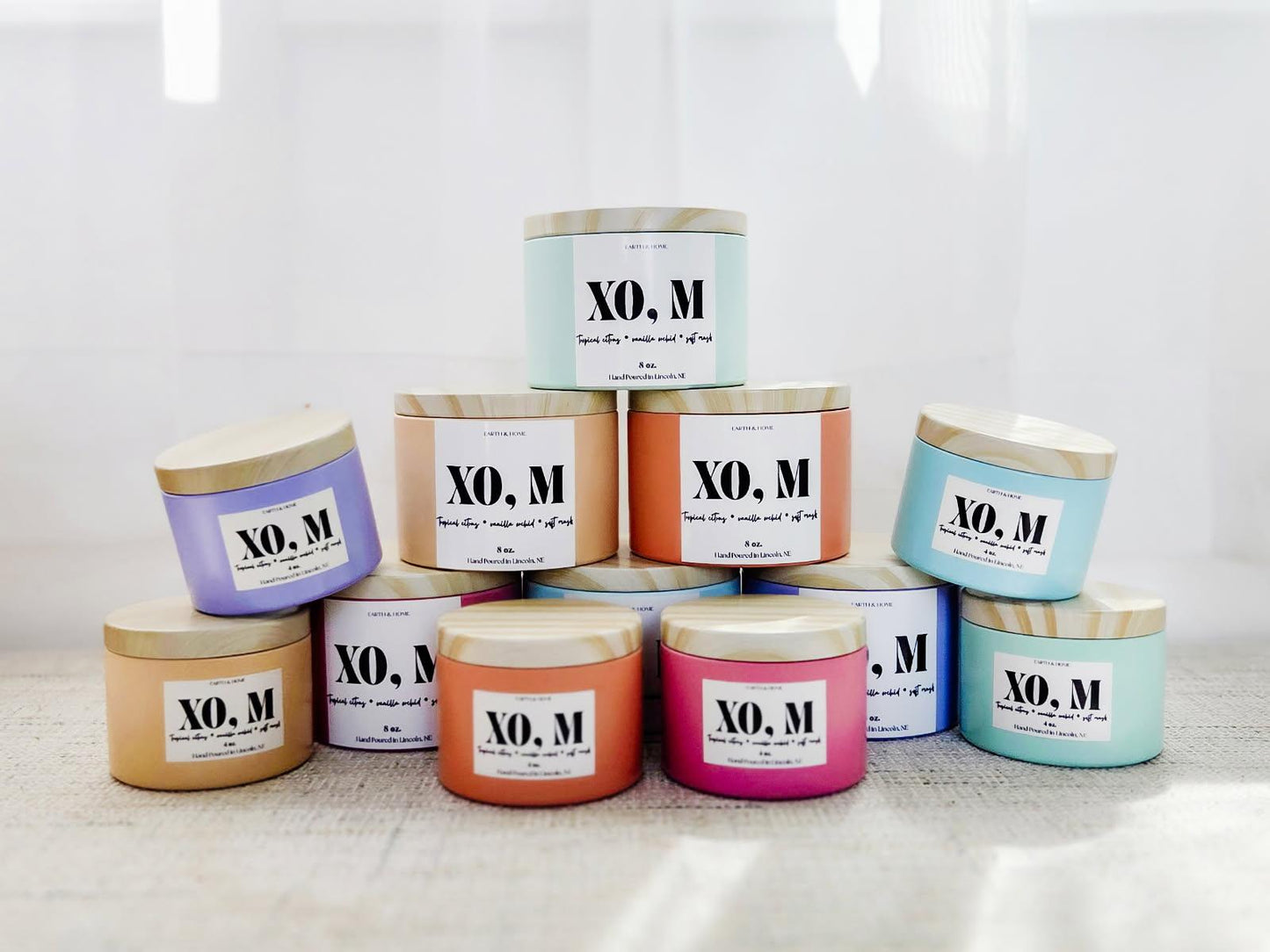 XO, M Signature Scent Candle 4 oz