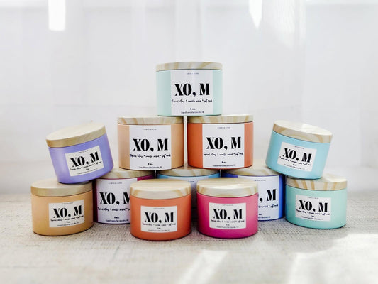 XO, M Signature Scent Candle 8 oz