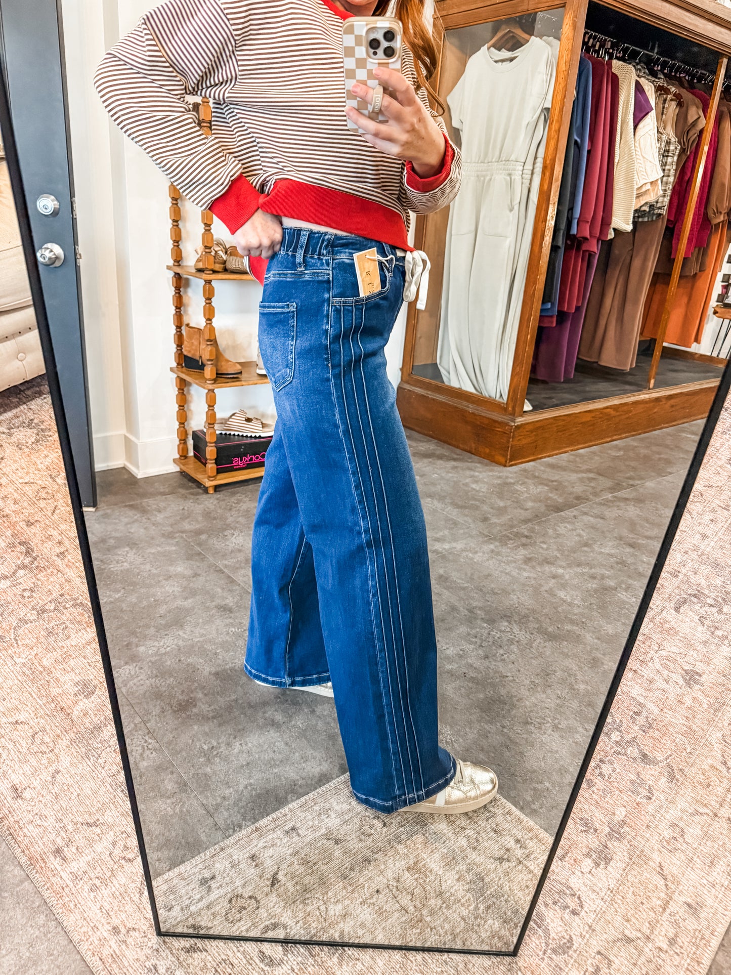 Risen Wide Leg Elastic Band Jeans