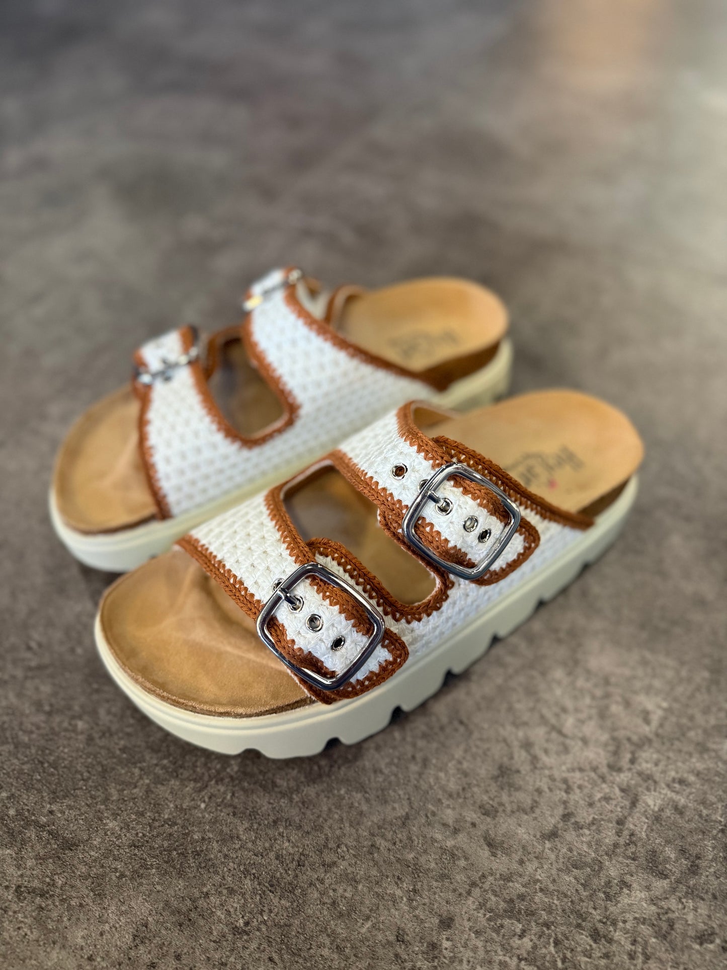 Corkys Rumor Has It Sandal Ivory/Tan