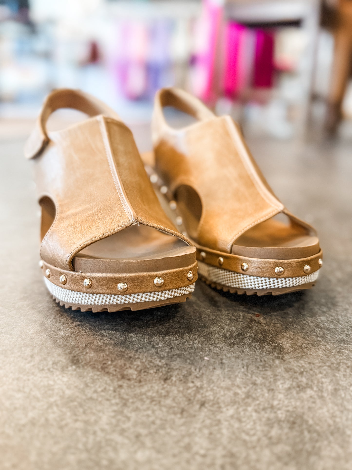 Corkys For Keeps Wedge Caramel