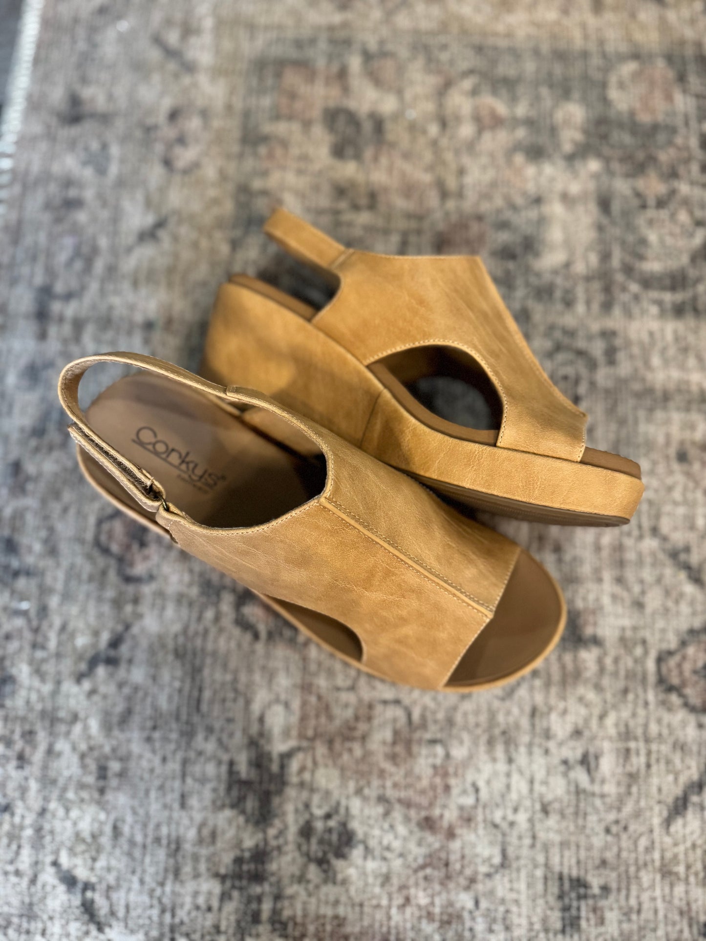 Caramel Carley Wedge